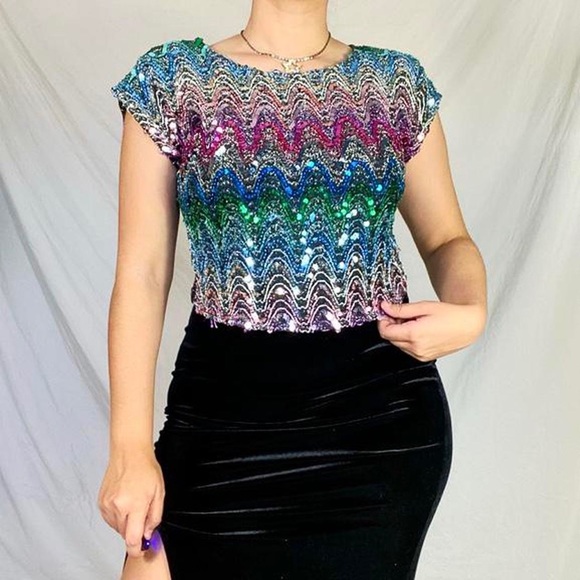 1990s rainbow sequins blouse💖✨ - Picture 2 of 4